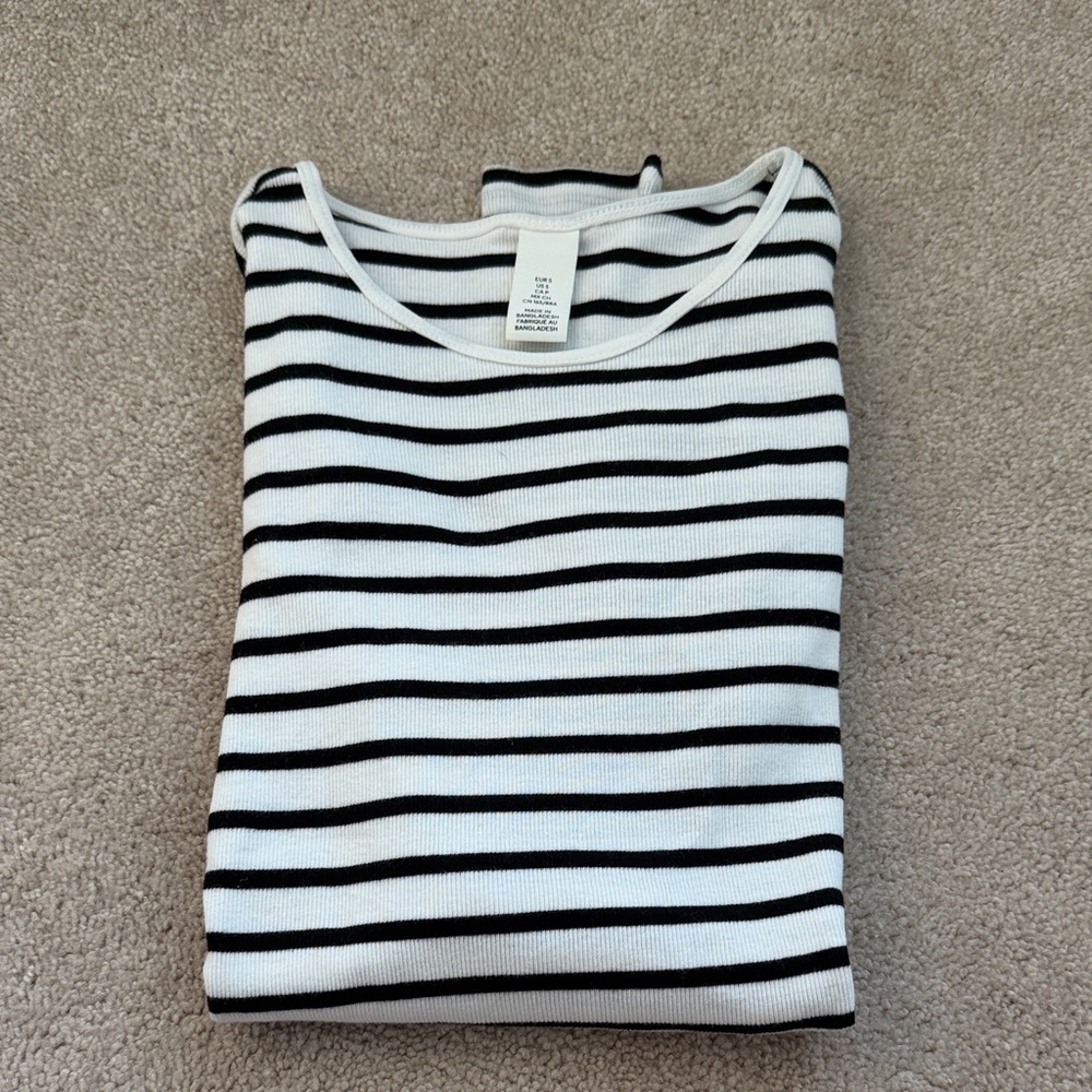 H&M Monochrome Striped Long Sleeve Tee